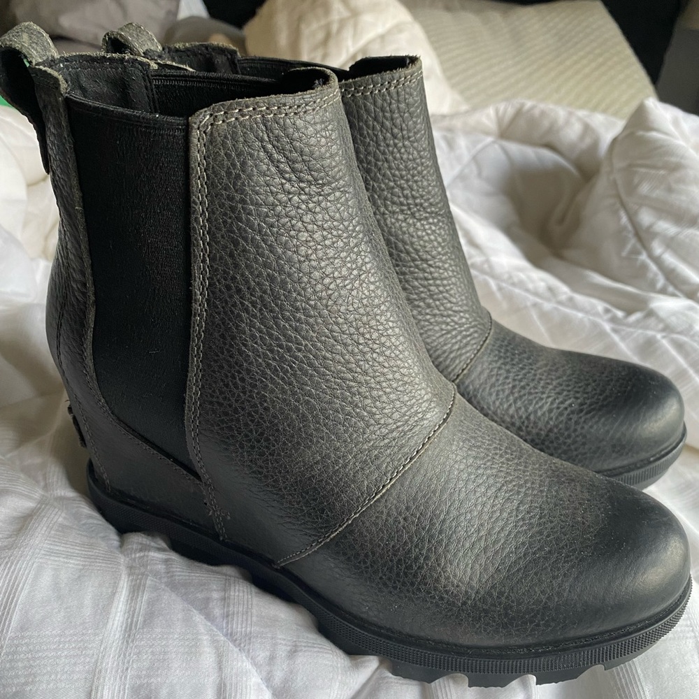 Sorel booties